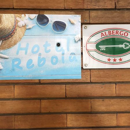 רימיני Hotel Rebola מראה חיצוני תמונה