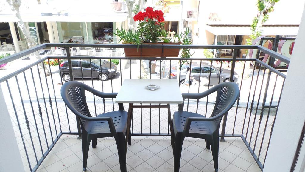 רימיני Hotel Rebola חדר תמונה